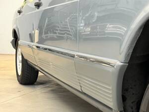 Image 39/64 of Mercedes-Benz 280 SE (1983)
