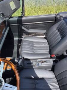 Image 17/51 of FIAT 124 Spider CS2 (1982)