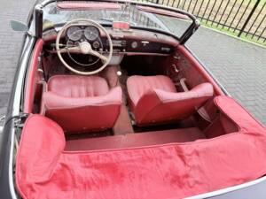 Obraz 25/50 pojazdu Mercedes-Benz 190 SL (1962)