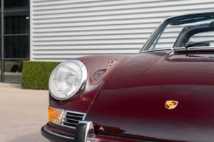 Image 6/30 of Porsche 911 2.2 T (1971)