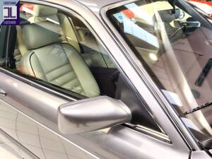 Bild 21/98 von Bentley Continental S (1995)