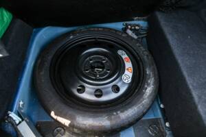 Image 31/36 of Jaguar XK8 4.0 (2001)