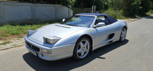 Bild 7/8 von Ferrari F 355 Spider (1999)