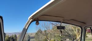 Imagen 41/50 de Volkswagen T2b panel van (1979)