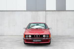 Image 15/44 of BMW 635 CSi (1981)