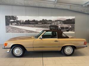 Image 1/18 of Mercedes-Benz 560 SL (1986)