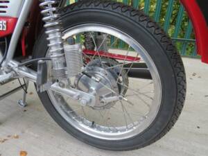 Bild 39/45 von MV Agusta 125 Sport (1976)
