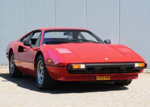 Image 21/61 of Ferrari 308 GTBi (1982)