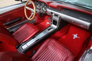 Immagine 46/50 di Ford Mustang GT (1968)