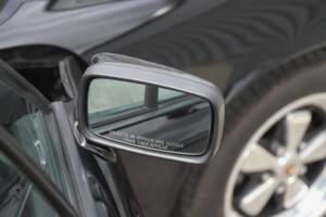 Image 87/108 de Porsche 911 Carrera 3.2 (1989)