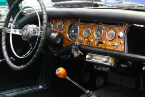 Image 20/29 of Sunbeam Alpine Mk V (1967)