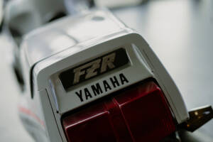 Imagen 15/17 de Yamaha DUMMY (1990)
