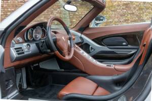 Image 45/50 de Porsche Carrera GT (2005)