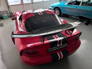 Image 11/22 of Dodge Viper SRT10 (2008)