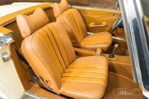 Image 7/19 de Mercedes-Benz 280 SL (1970)