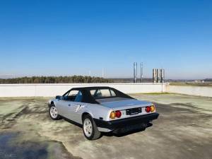 Imagen 8/14 de Ferrari Mondial Quattrovalvole (1985)