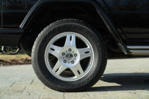 Image 13/48 de Mercedes-Benz G 400 CDI (SWB) (2002)