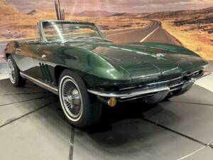 Bild 8/35 von Chevrolet Corvette Sting Ray Convertible (1965)