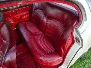 Image 21/68 de Jaguar Type S 3.4 (1964)