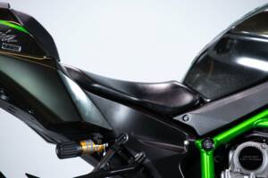 Image 41/50 of Kawasaki DUMMY (2018)