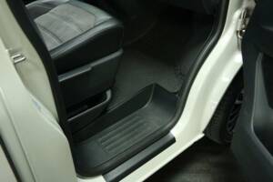 Image 27/50 of Volkswagen T6 Multivan 2.0 TDI (2020)