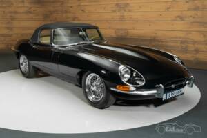 Bild 5/6 von Jaguar E-Type 4.2 (1967)