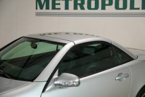 Image 37/50 of Mercedes-Benz SLK 230 Kompressor (2001)