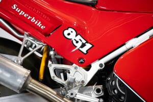 Image 15/50 of Ducati DUMMY (1990)