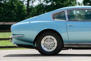 Bild 38/38 von Aston Martin V8 (1974)