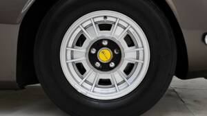 Afbeelding 11/15 van Ferrari Dino 246 GT (1972)