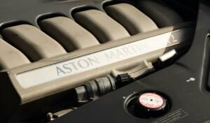 Image 44/50 of Aston Martin DB 7 Vantage (2000)