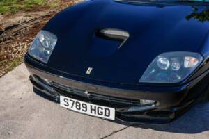 Image 11/28 of Ferrari 550 Maranello (1999)