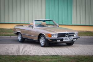 Bild 12/39 von Mercedes-Benz 280 SL (1984)