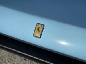 Bild 4/54 von Ferrari 365 GT4 2+2 (1975)