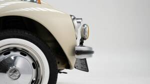 Bild 12/15 von Volkswagen Käfer 1303 LS (1973)