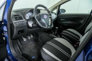 Bild 11/50 von FIAT Grande Punto 1.4 (2009)