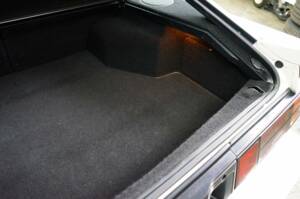 Image 36/55 of Mitsubishi Starion (1989)