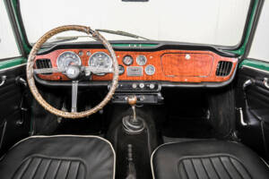 Bild 6/50 von Triumph TR 4A (1966)