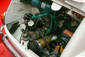 Image 28/32 of SEAT 600 D (1968)