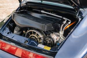 Image 26/27 de Porsche 911 Turbo 3.3 (1991)