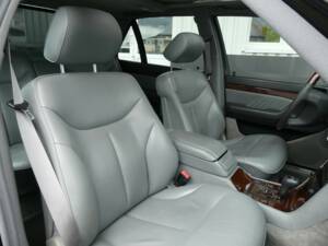 Image 13/16 of Mercedes-Benz S 500 L (1996)