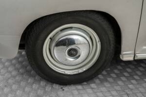 Image 37/50 de Rover 100 (1962)