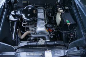 Image 24/24 of Mercedes-Benz 220 S b (1965)