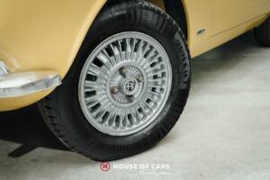 Bild 11/25 von Alfa Romeo 2000 GTV (1972)