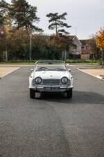 Image 18/42 of Triumph TR 4A (1966)