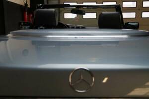 Image 27/41 of Mercedes-Benz 500 SL (1986)