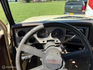 Bild 22/29 von Chevrolet C 20 (1985)