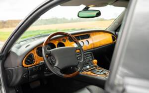 Bild 20/37 von Jaguar XKR (2001)