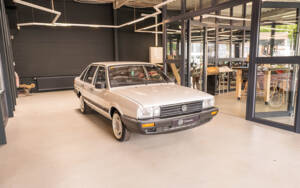 Image 37/132 of Volkswagen Santana 1.8 (1985)