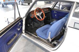 Image 20/32 of Lancia Fulvia 1.3 S (1973)